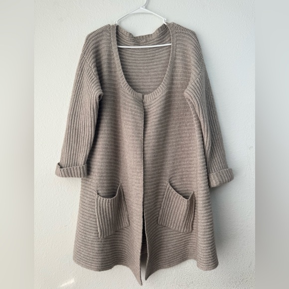 Knit Long Cardigan Sweater XL/1XL Italian Chunky Knit Long Cardigan - Picture 4 of 14